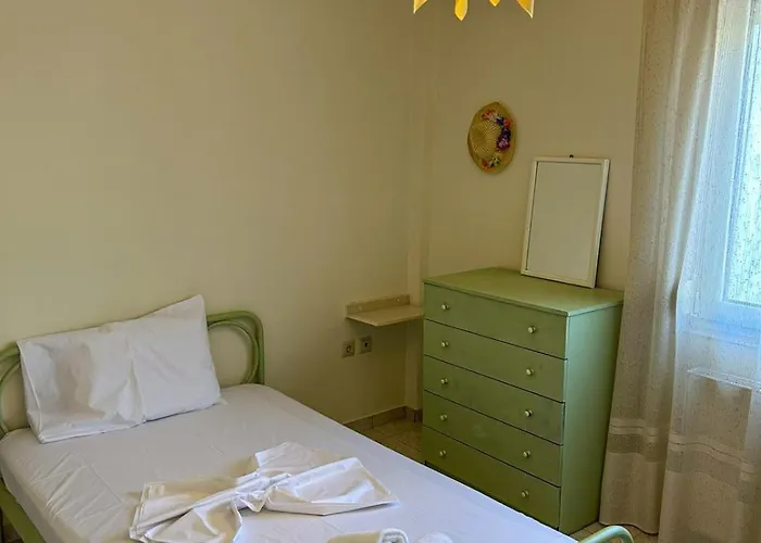 Smart * Limenas (Thasos)